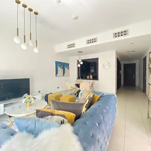Durrani Homes - Old Town Lux 1 Bed Besides Mall Apartment