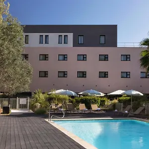 - Marseille Airport By Ihg Hotel Vitrolles (Bouches-du-Rhone)
