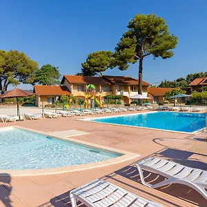 Azureva Les Maures Village de vacances La Londe-les-Maures