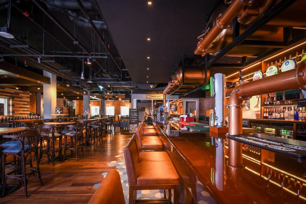 Hotel Premier Inn Dubai Al Jaddaf